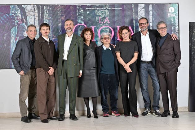 Photocall of the film La Gioia February 5, 2026, Rome. Presentation of the film La Gioia. Pictured is director Nicolangelo Gelormini and the cast, including Valeria Golino, Saul Nanni, Jasmine Trinca, and Francesco Colella. Producers Nicola Giuliano, Viola Prestieri, and Gennaro Formisano., Credit:Maria Laura Antonelli Avalon Italy., Rome Copyright: xMariaxLauraxAntonellix xAvalonx 1072313106