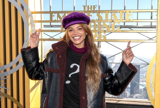 February 5, 2026, New York, Ny, United States: Leslie Grace visits the Empire State Building. Held at Empire State Building in New York. Zuma Press February 5, 2026. New York United States - ZUMAp281 20260205_zea_p281_025 Copyright: xPhotoxImagexPressx
