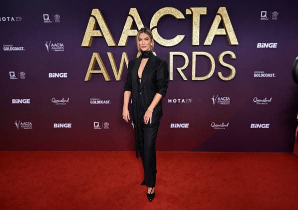 AACTA AWARDS 2026, Delta Goodrem is seen posing for a photo on the red carpet at the 2024 AACTA Awards at HOTA in Surfers Paradise, Queensland, Friday, February 6, 2026. ( NO ARCHIVING BRISBANE QUEENSLAND AUSTRALIA  Copyright: xDARRENxENGLANDx 20260206112948012690