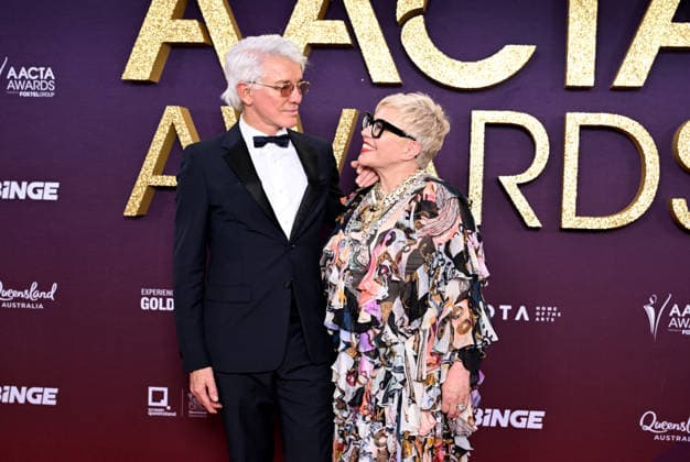AACTA AWARDS 2026, Baz Luhrmann (left) and Catherine Martin (right) are seen posing for a photo on the red carpet at the 2024 AACTA Awards at HOTA in Surfers Paradise, Queensland, Friday, February 6, 2026. ( NO ARCHIVING BRISBANE QUEENSLAND AUSTRALIA  Copyright: xDARRENxENGLANDx 20260206141726656258