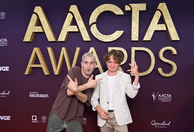 AACTA AWARDS 2026, Danny Philippou (left) and Jonah Wren Phillips (right) are seen posing for a photo on the red carpet at the 2024 AACTA Awards at HOTA in Surfers Paradise, Queensland, Friday, February 6, 2026. ( NO ARCHIVING BRISBANE QUEENSLAND AUSTRALIA  Copyright: xDARRENxENGLANDx 20260206125955421976