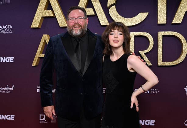 AACTA AWARDS 2026, Shane Jacobson and Liv Jacobson are seen posing for a photo on the red carpet at the 2024 AACTA Awards at HOTA in Surfers Paradise, Queensland, Friday, February 6, 2026. ( NO ARCHIVING BRISBANE QUEENSLAND AUSTRALIA  Copyright: xDARRENxENGLANDx 20260206127035627372
