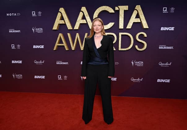 AACTA AWARDS 2026, Sarah Snook is seen posing for a photo on the red carpet at the 2024 AACTA Awards at HOTA in Surfers Paradise, Queensland, Friday, February 6, 2026. ( NO ARCHIVING BRISBANE QUEENSLAND AUSTRALIA  Copyright: xDARRENxENGLANDx 20260206155536614981
