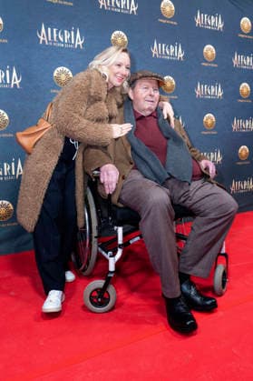 Ottfried Fischer mit Ehefrau Simone Brandlmeier bei der Premiere der Show Cirque du Soleil - Alegria auf der Theresienwiese. München, 05.02.2026
