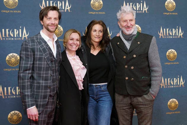 Jonathan Beck, Isabell Stern, Julia Wüstenfeld und Rufus Beck bei der Premiere der Show Cirque du Soleil - Alegria auf der Theresienwiese. München, 05.02.2026
