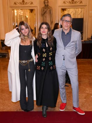 Milan, Milan Cortina 2026 Olympic Games, Welcome cocktail for guests at the Opening Ceremony at Teatro alla Scala. Pictured: Marisa Tomei, Adam Tomei  Copyright: xAlbertoxTerenghix xipa-agency.netx xComi Terenghix IPA_Agency_IPA71037388