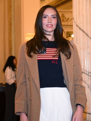 Milan, Milan Cortina 2026 Olympic Games, Welcome cocktail for guests at the Opening Ceremony at Teatro alla Scala. Pictured: Sydney Lee Carlson  Copyright: xAlbertoxTerenghix xipa-agency.netx xComi Terenghix IPA_Agency_IPA71038536