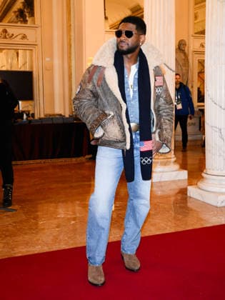 Milan, Milan Cortina 2026 Olympic Games, Welcome cocktail for guests at the Opening Ceremony at the Teatro alla Scala. Pictured: Usher  Copyright: xAlbertoxTerenghix xipa-agency.netx xComi Terenghix IPA_Agency_IPA71038993