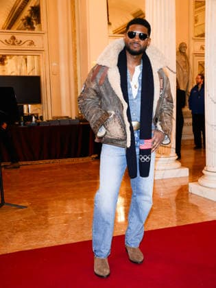Milan, Milan Cortina 2026 Olympic Games, Welcome cocktail for guests at the Opening Ceremony at the Teatro alla Scala. Pictured: Usher  Copyright: xAlbertoxTerenghix xipa-agency.netx xComi Terenghix IPA_Agency_IPA71039011