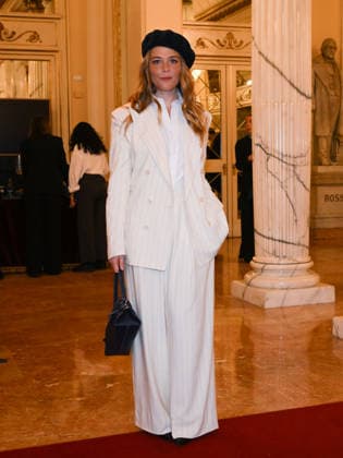 Milan, Milan Cortina 2026 Olympic Games, Welcome cocktail for guests at the Opening Ceremony at Teatro alla Scala. Pictured: Maggie Rogers  Copyright: xAlbertoxTerenghix xipa-agency.netx xComi Terenghix IPA_Agency_IPA71038498