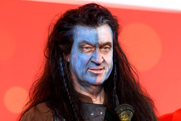 Bayerns Ministerpräsident Markus Söder (CSU) im Kostüm als Braveheart bzw. William Wallace bei der BR-Livesendung Fastnacht in Franken in den Mainfrankensälen. Bei der Prunksitzung des Fastnachtverbandes Franken werden traditionell Politiker Spott und Narretei ausegesetzt. Veitshöchheim, 06.02.2026 Bayern Deutschland Copyright: xDwixAnoraganingrumx