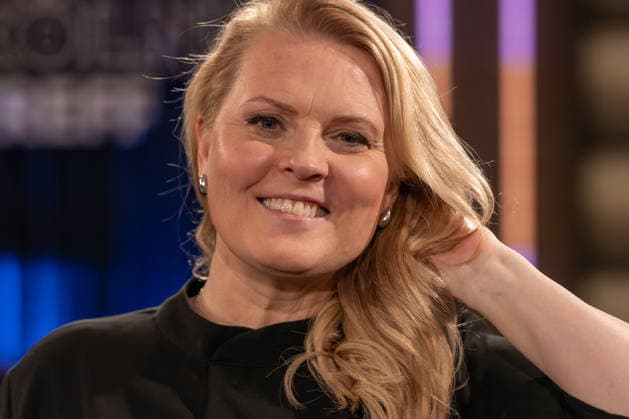 Kölner Treff am 06. Februar 2026. Im Bild die irisch-US-amerikanische Sängerin, Musikerin, Songwriterin und Parfüm- und Duftdesignerin Patricia Kelly. Susan Link und Anna Planken Micky Beisenherz weilte zum Zeitpunkt der Sendung in Australien - sind neugierig und befragen ihre Gäste auf ihre ganz eigene Art mit spannenden Ergebnissen. Köln Nordrhein-Westfalen Deutschland
