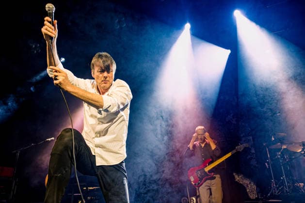 UK band Suede performing on stage at Liverpool University, Mountford Hall, UK as part of their 2026 ‘Antidepressants’ tour Brett Anderson in foreground with microphone aloft and Matt Osman on bass in background Of Uk band Suede on stage at Liverpool University UK band Suede performing on stage at Liverpool University, Mountford Hall, UK as part of their 2026 ‘Antidepressants’ tour Liverpool United Kingdom Copyright: xAndyxVonxPipx xSOPAxImagesx 08--SUEDE-ANDY-VON-PIP