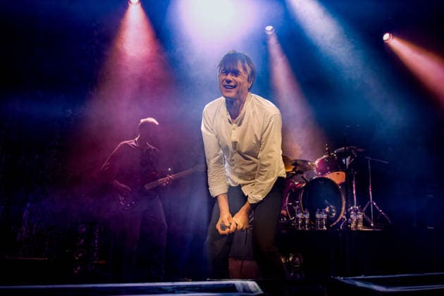 UK band Suede performing on stage at Liverpool University, Mountford Hall, UK as part of their 2026 ‘Antidepressants’ tour A smiling Brett Anderson Of Uk band Suede on stage at Liverpool University UK band Suede performing on stage at Liverpool University, Mountford Hall, UK as part of their 2026 ‘Antidepressants’ tour Liverpool United Kingdom Copyright: xAndyxVonxPipx xSOPAxImagesx 10--SUEDE-ANDY-VON-PIP