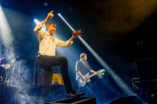 February 6, 2026, Liverpool, United Kingdom: Brett Anderson, lead singer of Uk band Suede on stage with arms aloft At Liverpool University, UK band Suede performing on stage at Liverpool University, Mountford Hall, UK as part of their 2026 ˜Antidepressants™ tour Liverpool United Kingdom - ZUMAs197 20260206_aaa_s197_365 Copyright: xAndyxVonxPipx