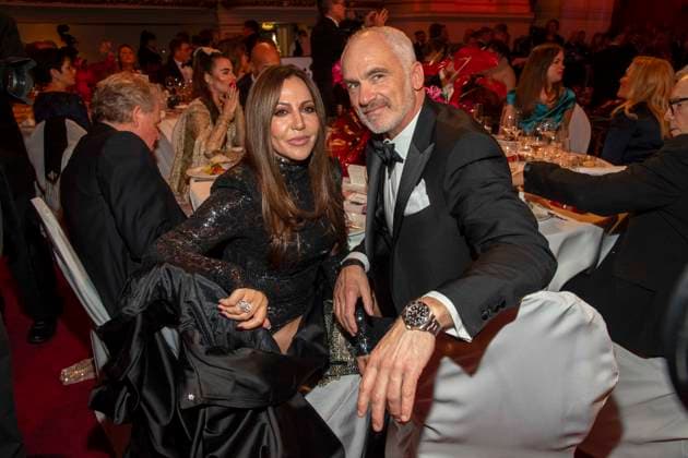 Simone Thomalla und Rene M. zu Gast im Ballsaal beim 100 Sepmper Oernball in der Semper Oper in Dresden am 6.Februar 2026 Sachsen Deutschland
