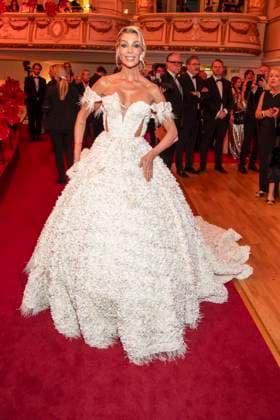 Annika Gassner zu Gast im Ballsaal beim 100 Sepmper Oernball in der Semper Oper in Dresden am 6.Februar 2026 Sachsen Deutschland