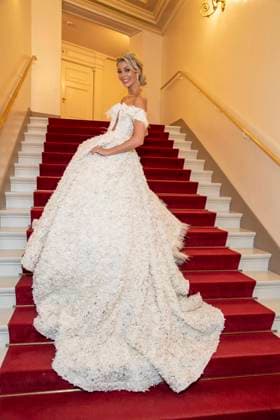 Annika Gassner zu Gast im Ballsaal beim 100 Sepmper Oernball in der Semper Oper in Dresden am 6.Februar 2026 Sachsen Deutschland