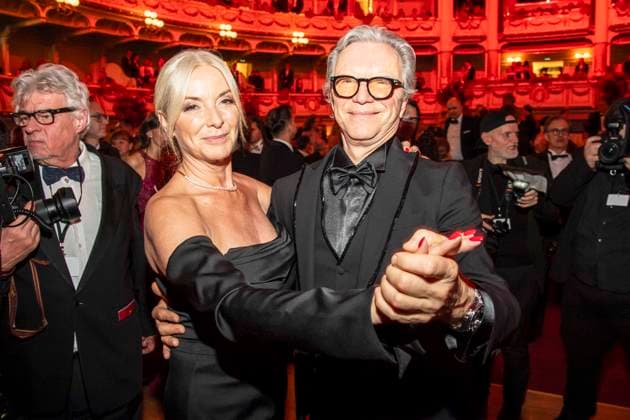 Gesine Lippert und Wolfgang Lippert beim tanzen zu Gast im Ballsaal beim 100 Sepmper Oernball in der Semper Oper in Dresden am 6.Februar 2026 Sachsen Deutschland
