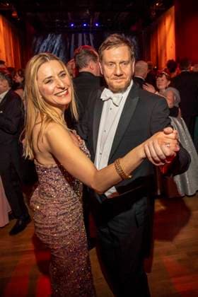 Stefanie Hertel und Michael Kretschmer MP Sachsen beim tanzen zu Gast im Ballsaal beim 100 Sepmper Oernball in der Semper Oper in Dresden am 6.Februar 2026 Sachsen Deutschland