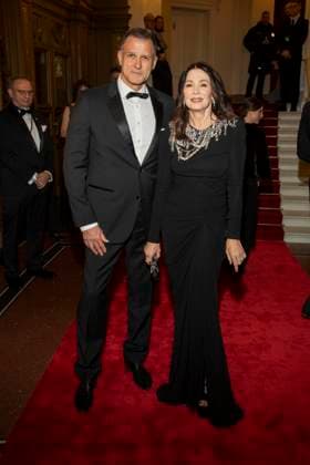 Heiko Kiesow und Iris Berben zu Gast auf dem roten Teppich beim 100. Sepmper Oernball in der Semper Oper in Dresden am 6.Februar 2026 Sachsen Deutschland