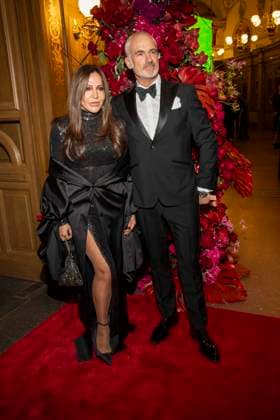 Simone Thomalla mit Rene M. auf dem roten Teppich zu Gast im Ballsaal beim 100 Sepmper Oernball in der Semper Oper in Dresden am 6.Februar 2026 Sachsen Deutschland