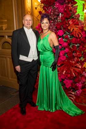 Dirk Hilbert Dresdner Oberbuergermeister und Miriam Nötzold auf dem roten Teppich zu Gast im Ballsaal beim 100 Sepmper Oernball in der Semper Oper in Dresden am 6.Februar 2026 Sachsen Deutschland