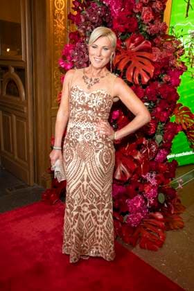 Kamilla Senjo auf dem roten Teppich zu Gast im Ballsaal beim 100 Sepmper Oernball in der Semper Oper in Dresden am 6.Februar 2026 Sachsen Deutschland