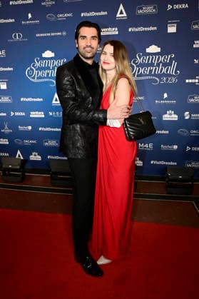Jonathan Tetelman mit Ehefrau Andrea beim 18. SemperOpernball 2026 in der Semper Oper. Dresden, 06.02.2026