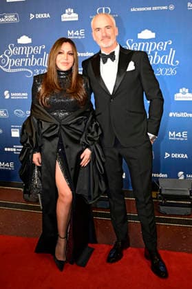 Simone Thomalla mit Partner Rene Marchand beim 18. SemperOpernball 2026 in der Semper Oper. Dresden, 06.02.2026