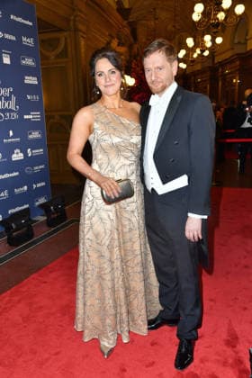 Michael Kretschmer (Ministerpräsident des Freistaates Sachsen) mit Partnerin Annett Hofmann zu Gast beim SemperOpernball in Dresden am 06.02.2026