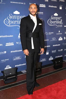 Malick Bauer beim 18. SemperOpernball 2026 in der Semper Oper. Dresden, 06.02.2026