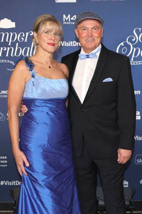 Matthias Atze Döschner mit Ehefrau Dorit Döschner beim 18. SemperOpernball 2026 in der Semper Oper. Dresden, 06.02.2026