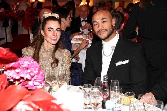 Malick Bauer mit Begleitung beim 18. SemperOpernball 2026 in der Semper Oper. Dresden, 06.02.2026