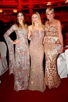 Cathy Hummels, Stefanie Hertel und Kamilla Senjo beim 18. SemperOpernball 2026 in der Semper Oper. Dresden, 06.02.2026