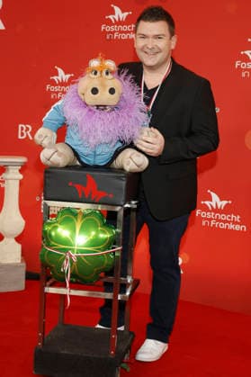 Sebastian Reich mit seiner Amanda bei der BR-Livesendung Fastnacht in Franken in den Mainfrankensälen. Veitshöchheim, 06.02.2026