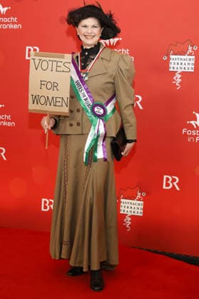Ilse Aigner bei der BR-Livesendung Fastnacht in Franken in den Mainfrankensälen. Veitshöchheim, 06.02.2026