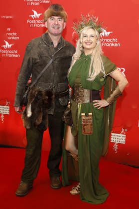 Hubert Aiwanger und Sabrina Neckov bei der BR-Livesendung Fastnacht in Franken in den Mainfrankensälen. Veitshöchheim, 06.02.2026