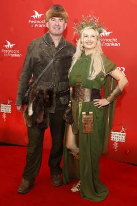 Hubert Aiwanger und Sabrina Neckov bei der BR-Livesendung Fastnacht in Franken in den Mainfrankensälen. Veitshöchheim, 06.02.2026