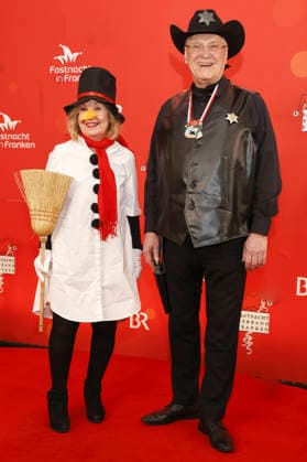 Joachim Herrmann mit Ehefrau Gerswid Herrmann bei der BR-Livesendung Fastnacht in Franken in den Mainfrankensälen. Veitshöchheim, 06.02.2026