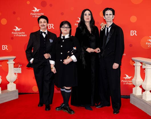 Im Bild: v.li. Birgit Spanner-Ulmer (BR-Produktions- und Technikdirektorin), Eva Majuntke (Juristische Direktion BR), Katja Wildermuth (BR-Intendantin) und Bjoern Wilhelm (Programmdirektor Kultur) Veitshoechheim, Mainfrankensaele, 06.02.2026, Fastnacht in Franken 2026 Copyright: HMBxMedia xJulienxBecker