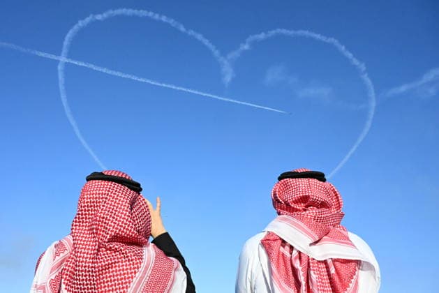 Saudi Arabia World Defense Show 9101851 08.02.2026 Visitors watch an air show during the World Defense Show (WDS-2026) in Riyadh, Saudi Arabia. Pelagiya Tikhonova Sputnik Riyadh Saudi Arabia  Copyright: xPelagiyaxTikhonovax