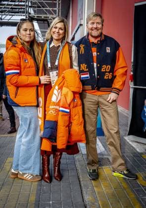 MILAN - Queen Maxima, Princess Amalia, and King Willem-Alexander in the men s 5,000-meter speed skating final at the Milan Speed Skating Stadium, Milan Cortina 2026 Olympic Winter Games. ROBIN UTRECHT ANP netherlands out - belgium out  Copyright: xx x550036376x originalFilename: 550036376.jpg