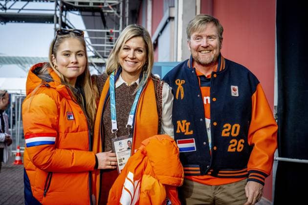 MILAN - Queen Maxima, Princess Amalia, and King Willem-Alexander in the men s 5,000-meter speed skating final at the Milan Speed Skating Stadium, Milan Cortina 2026 Olympic Winter Games. ROBIN UTRECHT ANP netherlands out - belgium out  Copyright: xx x550036426x originalFilename: 550036426.jpg