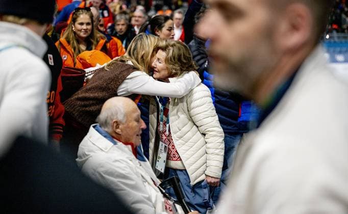 MILAN - Queen Maxima, Princess Amalia and King Willem-Alexander congratulate Norwegian King Harald and Norwegian Queen Sonjana in the 5,000 meters speed skating men s final Milano Speed Skating Stadium Olympic Winter Games Milan Cortina 2026 ROBIN UTRECHT netherlands out - belgium out  Copyright: xx x550051385x originalFilename: 550051385.jpg