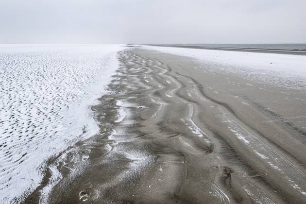 Creative Highlights World Nordseestrand im Schnee, Langeoog, Niedersachsen, Deutschland North Sea beach in snow, Langeoog, Lower Saxony, Germany Copyright: imageBROKER ErhardxNerger ibxenh16493582.jpg