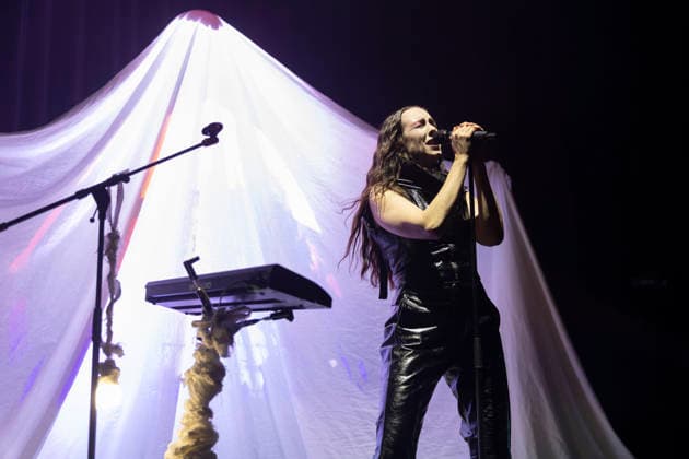 Allie X peforms at Manchester Apollo Canadian singer, songwriter, and visual artist Allie X performs at Manchester Apollo, Manchester, England, 8th February 2026, Credit:Mike Gray Avalon  Copyright: xMikexGrayx xAvalonx 1073259283