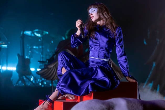 Magdalena Bay perform at Manchester Apollo Mica Tenenbaum of American alternative pop duo Magdalena Bay performs at Manchester Apollo, Manchester, England, 8th February 2026, Credit:Mike Gray Avalon  Copyright: xMikexGrayx xAvalonx 1073259894