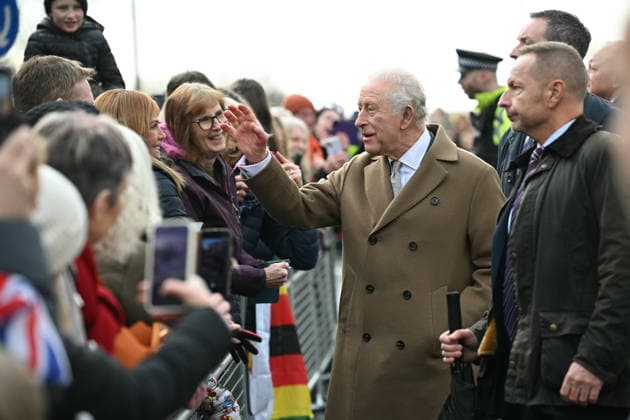. 09 02 2026. Clitheroe, United Kingdom. King Charles III during a visit to Clitheroe in Lancashire, United Kingdom.  xPoolx xi-Imagesx IIM-26557-0007