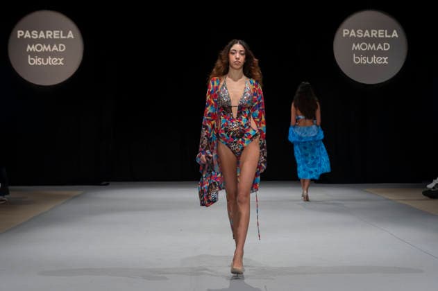 February 9, 2026, Madrid, Madrid, Spain: The model walks the runway at the MOMAD International Fashion Show, wearing designs by students from the ACQUADICOCCO, Madrid School of Fashion Design), Madrid, (02.06.26) Madrid Spain  - ZUMAc312 20260209_zsp_c312_016 Copyright: xOscarxManuelxSanchezx